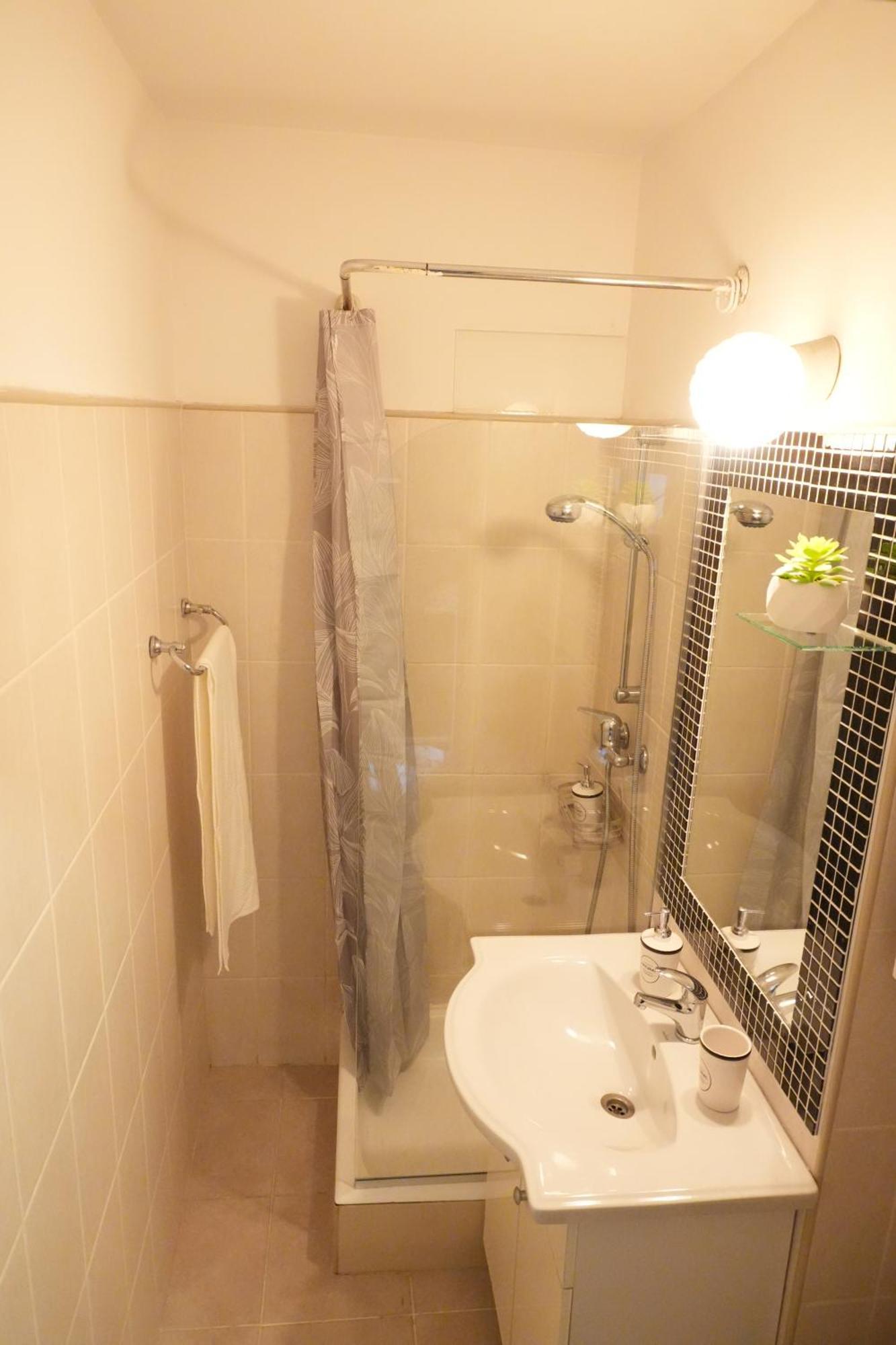 Bucharest Central Studio Bucarest